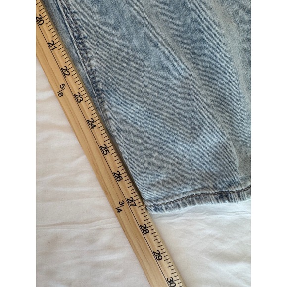 American Eagle Super High Rise Baggy Wide Leg Jean Light Wash Stretch Size 2 Reg - Picture 8 of 9